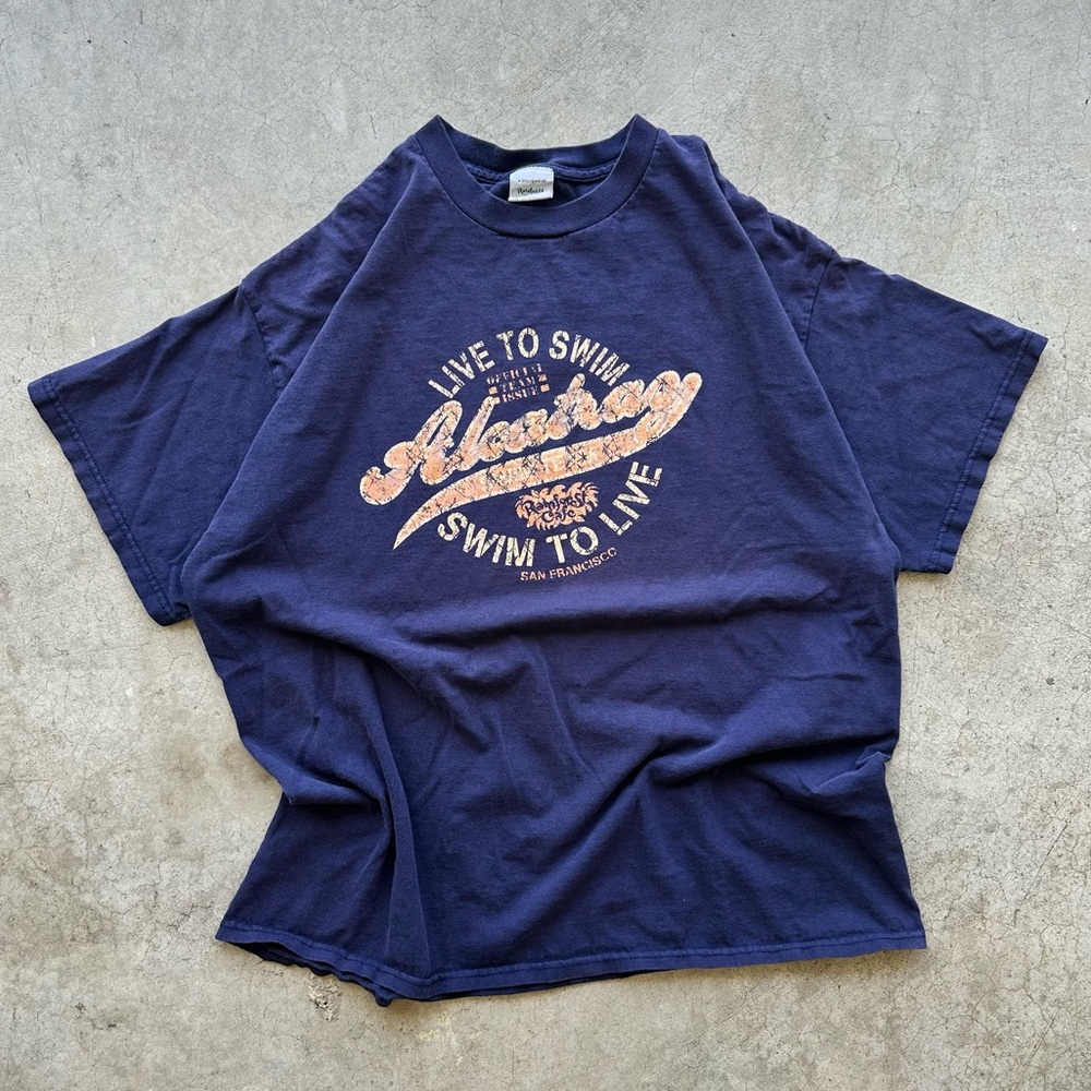 00s Rainforest Cafe Vintage Tee